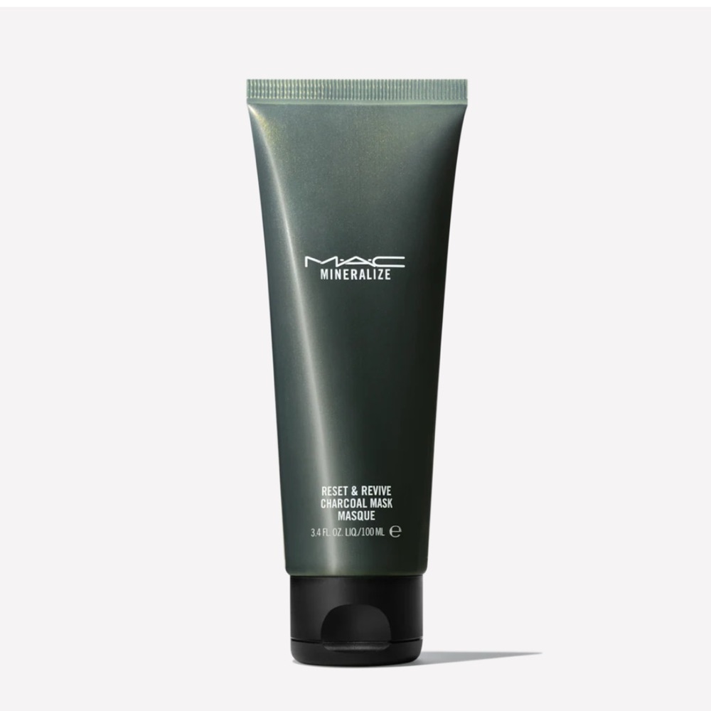 NEW FULL SIZE MAC MINERALIZE RESET AND REVIVE CHARCOAL MASK 100ml